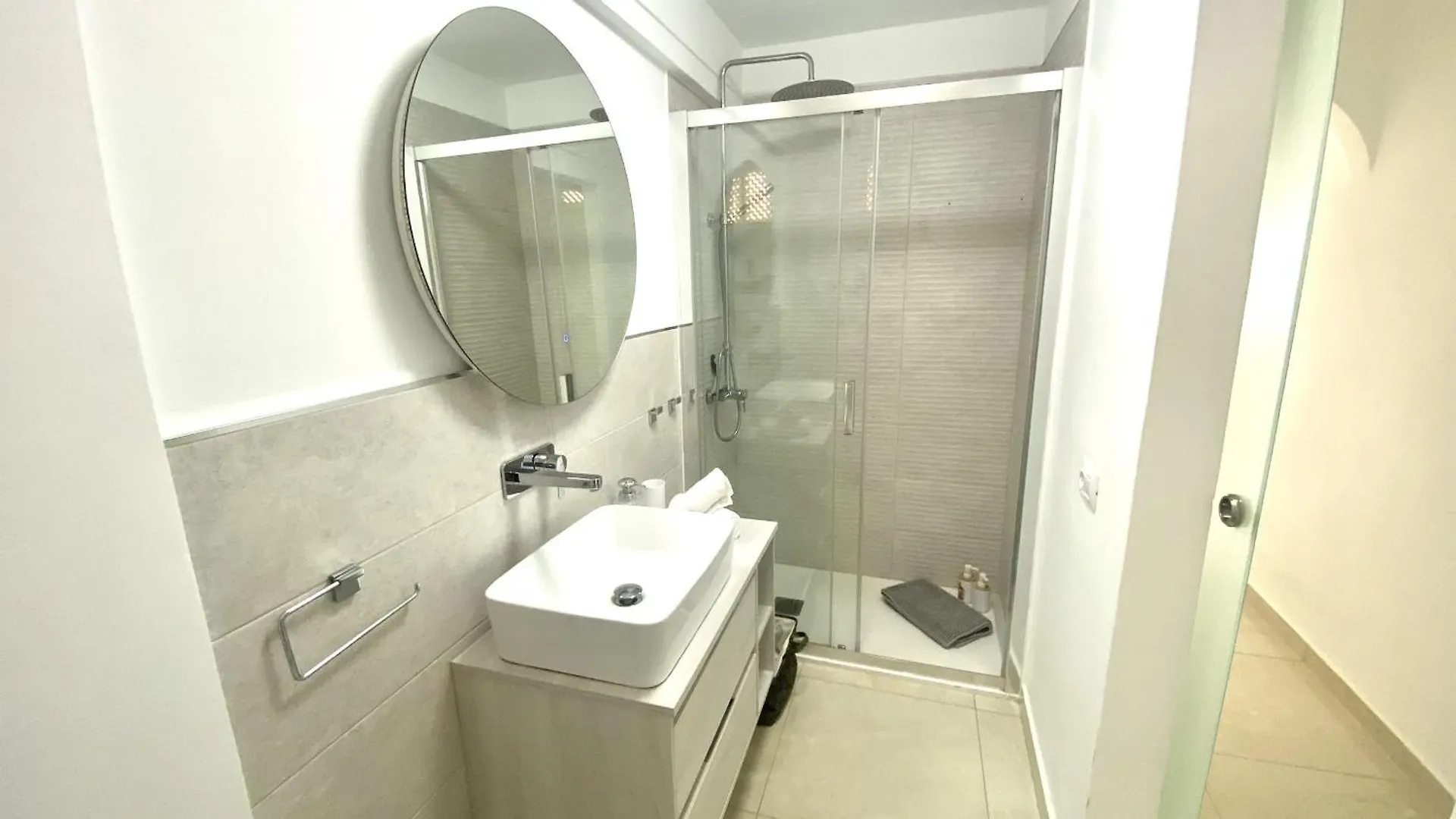 شقة Flamingo Luxury Views By Deihu Experiences بالم مار