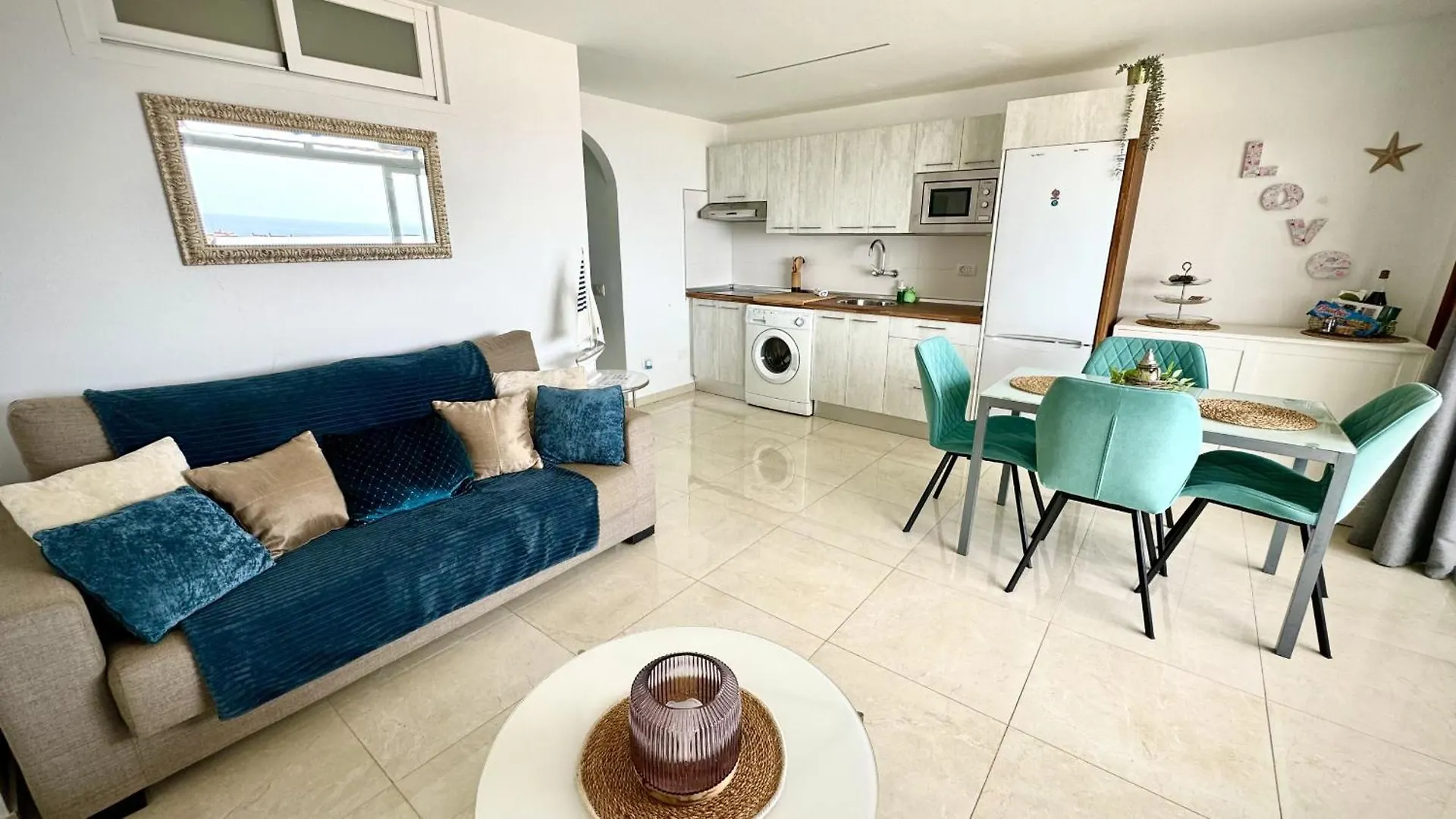 شقة Flamingo Luxury Views By Deihu Experiences بالم مار  بالم مار
